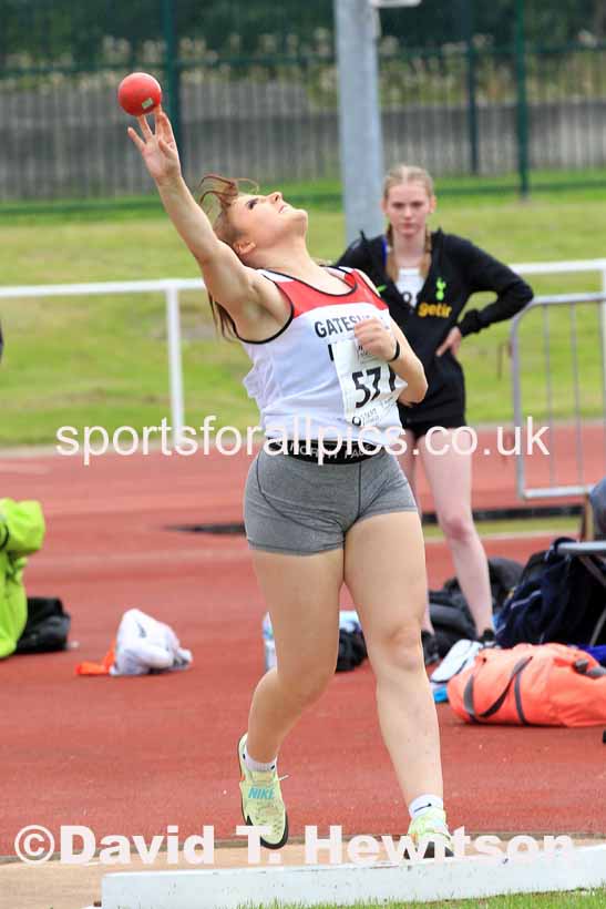 Womens under-17s shot putt, 2023 Northern Under-13s, Under-15s and Under-17s, Middlesbrough.  Photo: David T. Hewitson/Sports for All Pics
